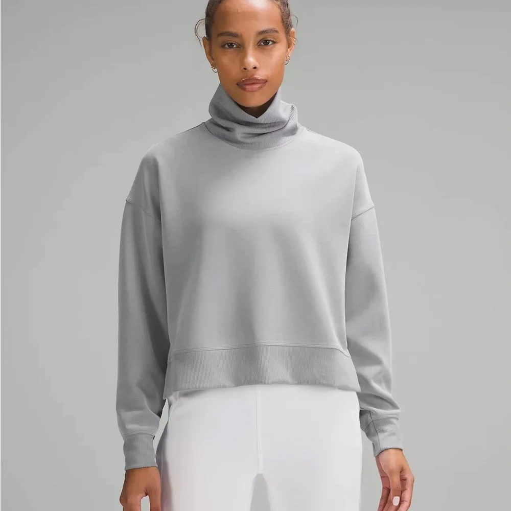 lululemon athletica Light Gray Hoodie - Picture 5 of 8